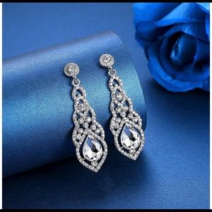 Bridal or formal earrings